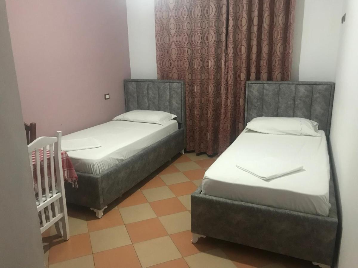 Villa Premium Durrës Buitenkant foto