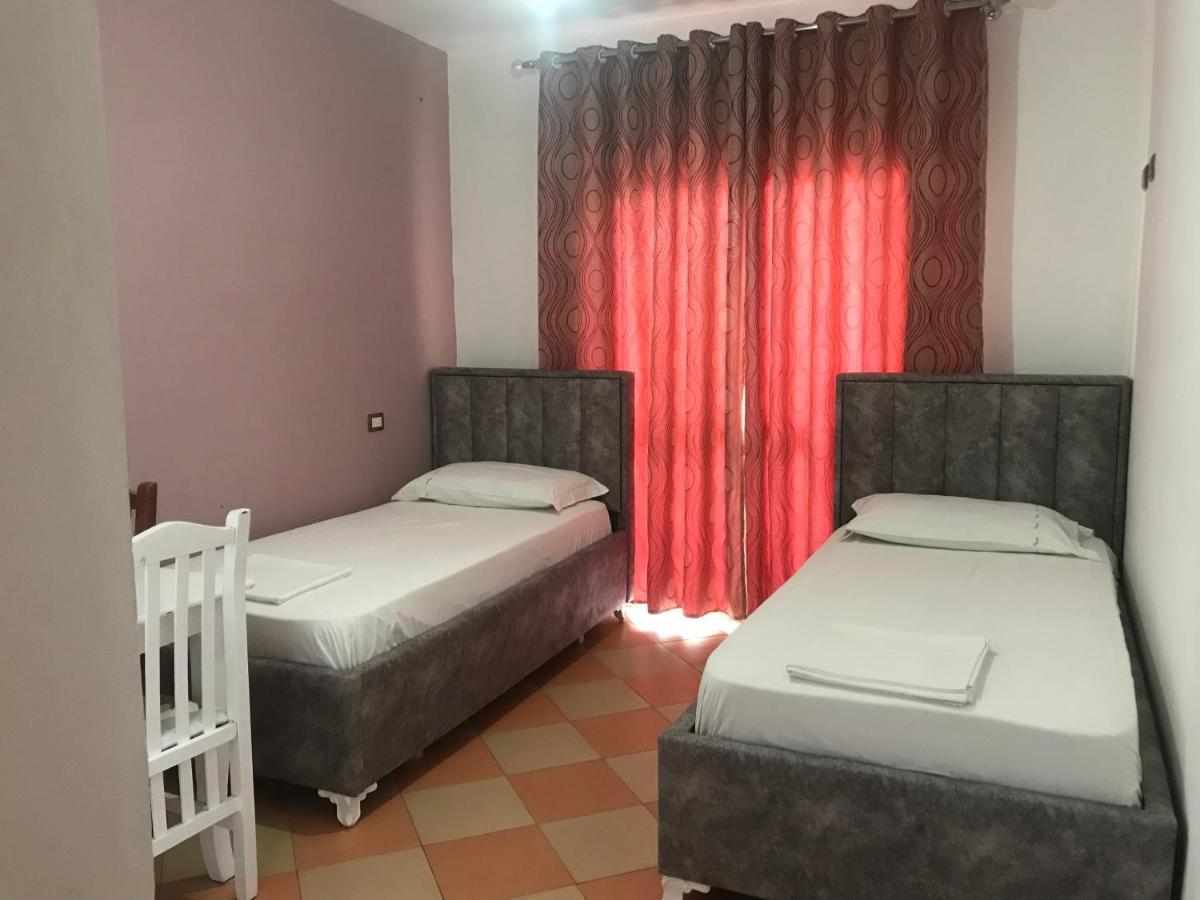 Villa Premium Durrës Buitenkant foto
