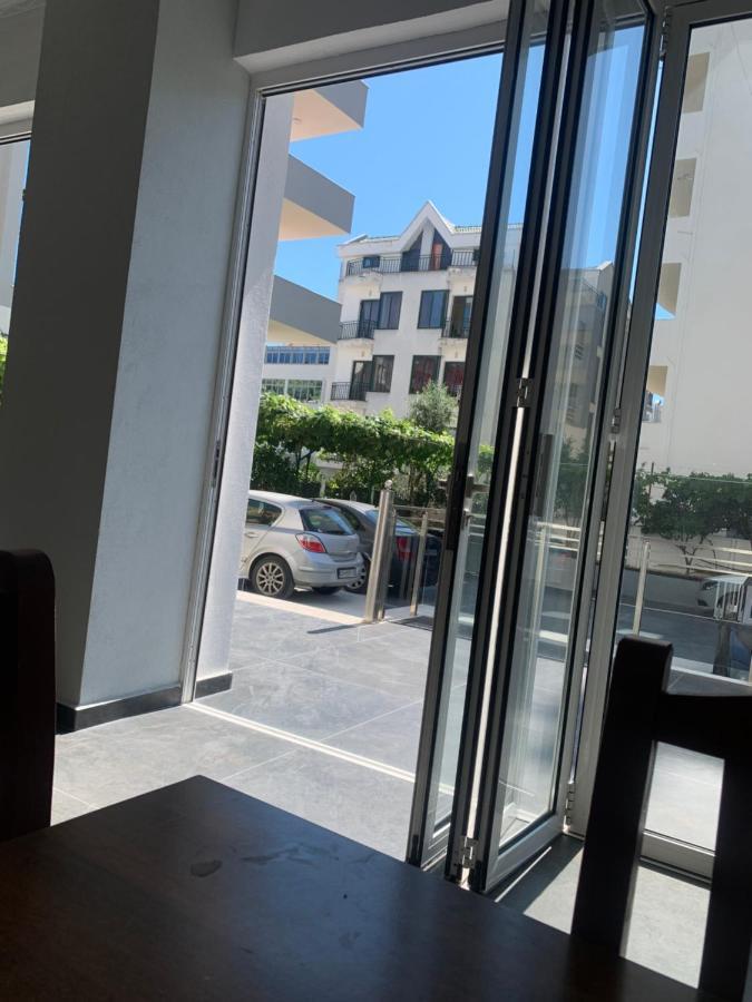 Villa Premium Durrës Buitenkant foto