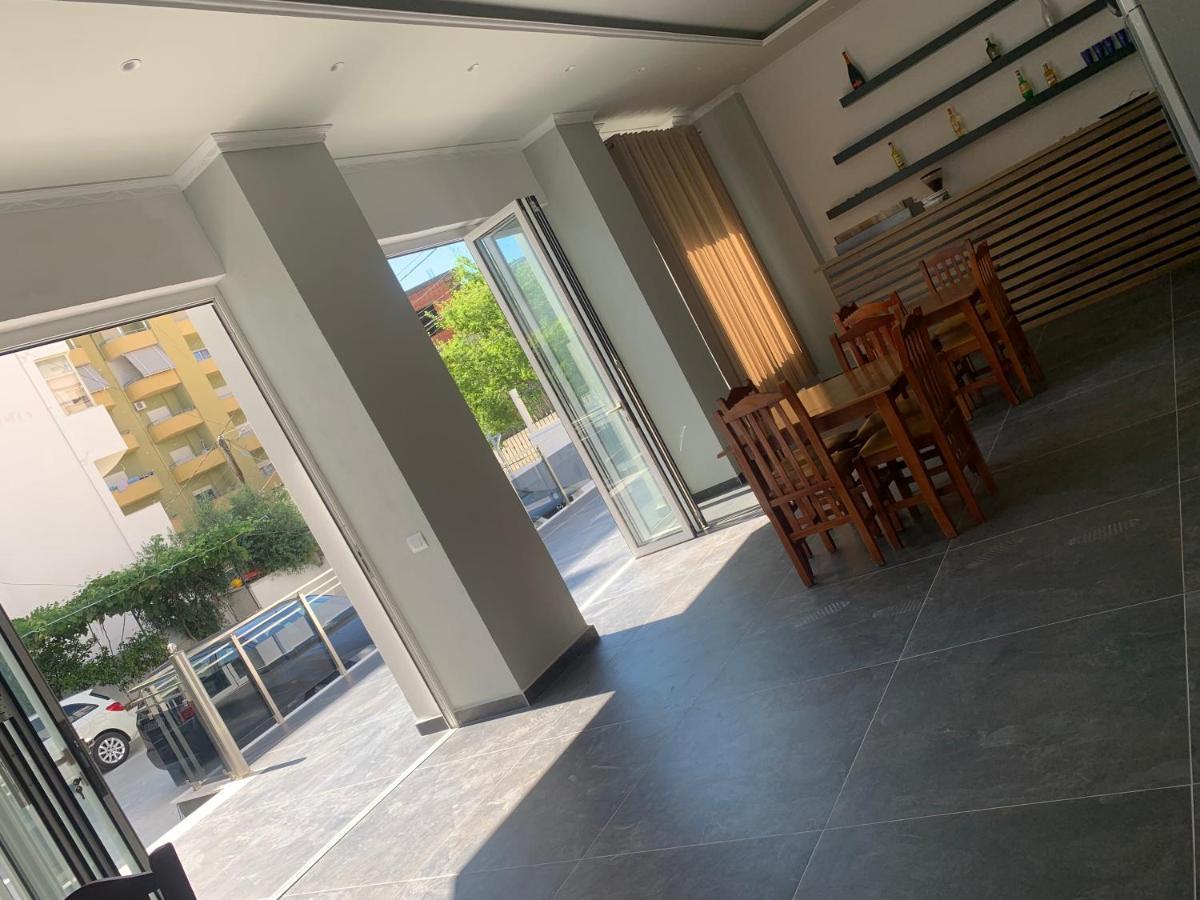 Villa Premium Durrës Buitenkant foto