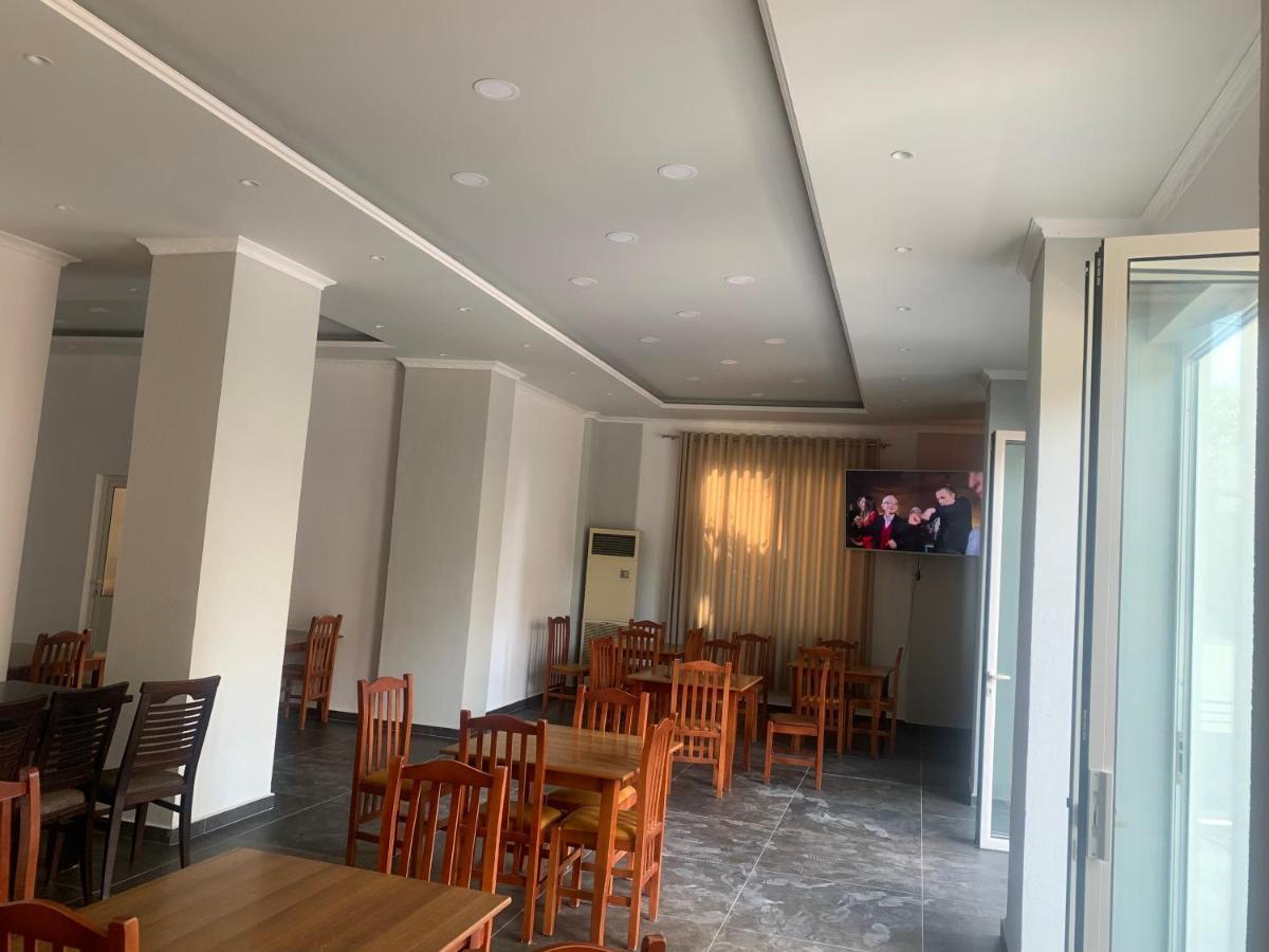 Villa Premium Durrës Buitenkant foto