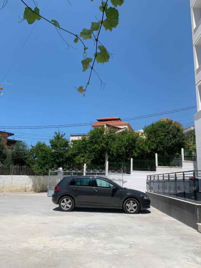 Villa Premium Durrës Buitenkant foto