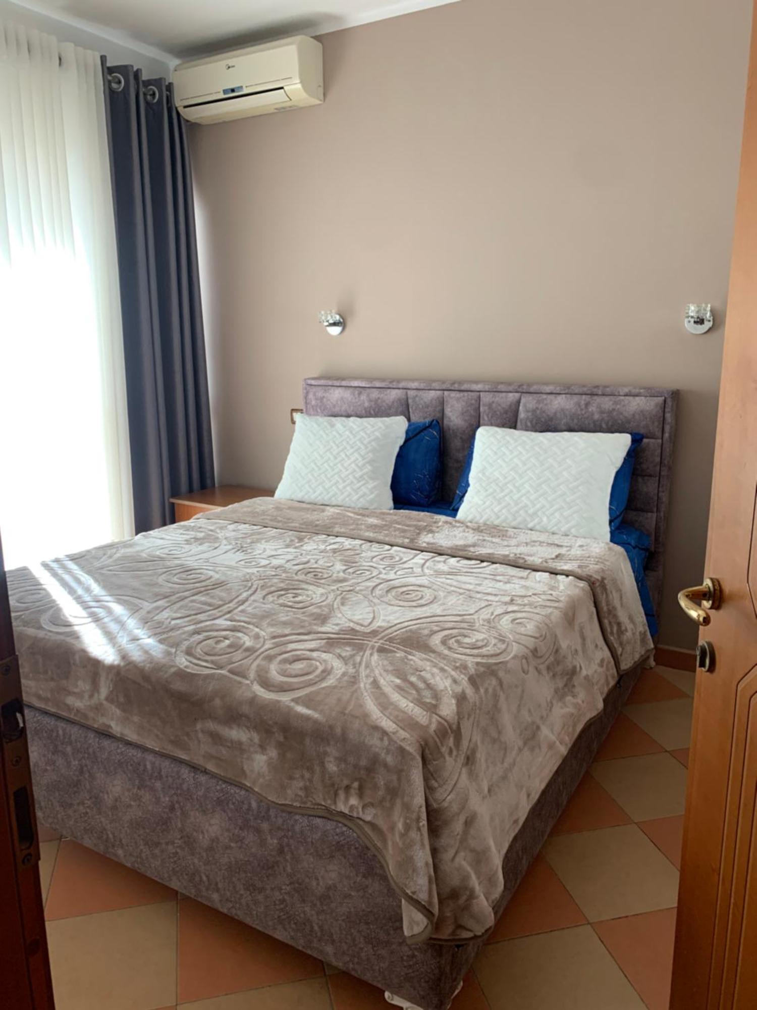 Villa Premium Durrës Buitenkant foto