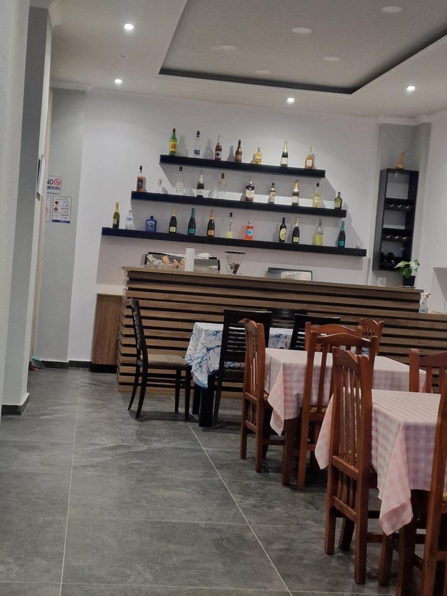 Villa Premium Durrës Buitenkant foto